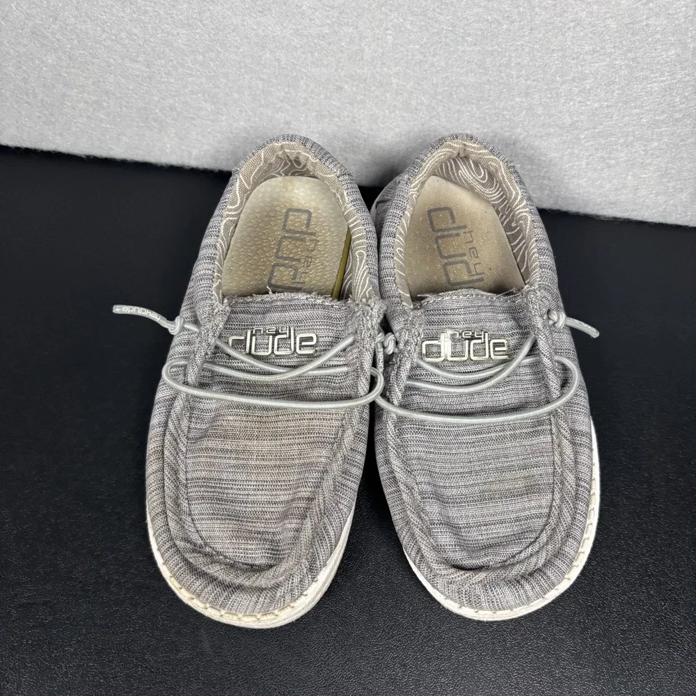 Hey Dude good used